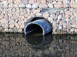 Los sectores industriales; muchas veces los diversos procesos de lavado, tratamiento y saneamiento de superficies, han diagnosticado problemas de forma paulatina; sobre todo en el sistema de vertientes de aguas, como es el caso de las contaminadas. Con la finalidad de acabar con esos problema; el Centro Tecnológico experto en tecnologías medioambientales GAIKER-IK4, ha creado un nuevo modelo para poder solventar dichos problema, su nombre, proyecto URTREAT.