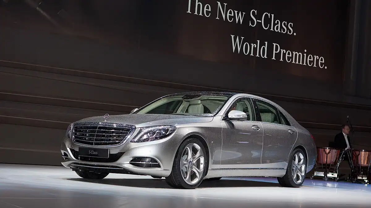 Mercedes-Benz S